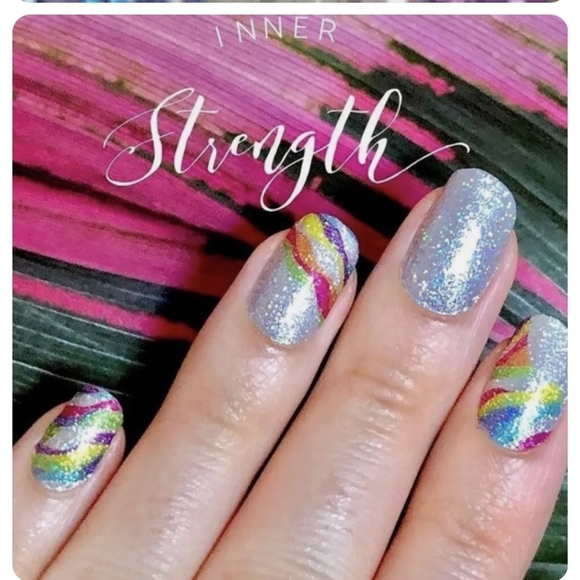 Color Street Inner Strength - Picture 4 of 10